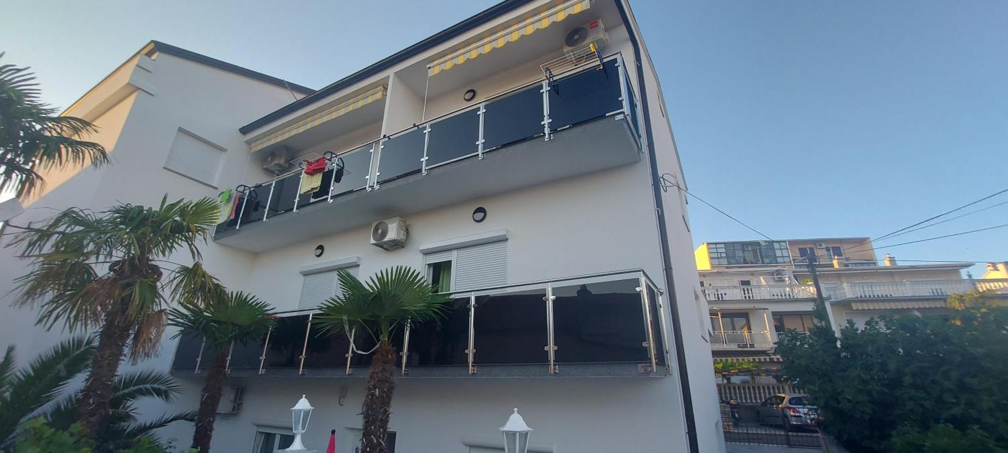 Apartments Ema Crikvenica Eksteriør bilde